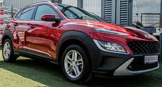 Gebraucht Hyundai Kona Pure 120 PS (88 kW) 2022 Rot SUV