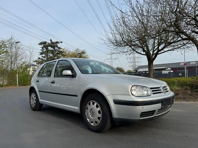 Gebraucht VW Golf IV Comfortline 75 PS (55 kW) 2000 Grau Limousine