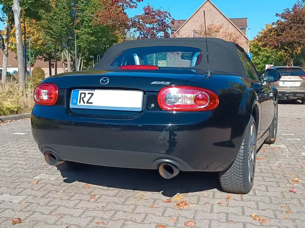 Gebraucht Mazda MX5 Sendo 126 PS (92 kW) 2014 Schwarz Cabrio