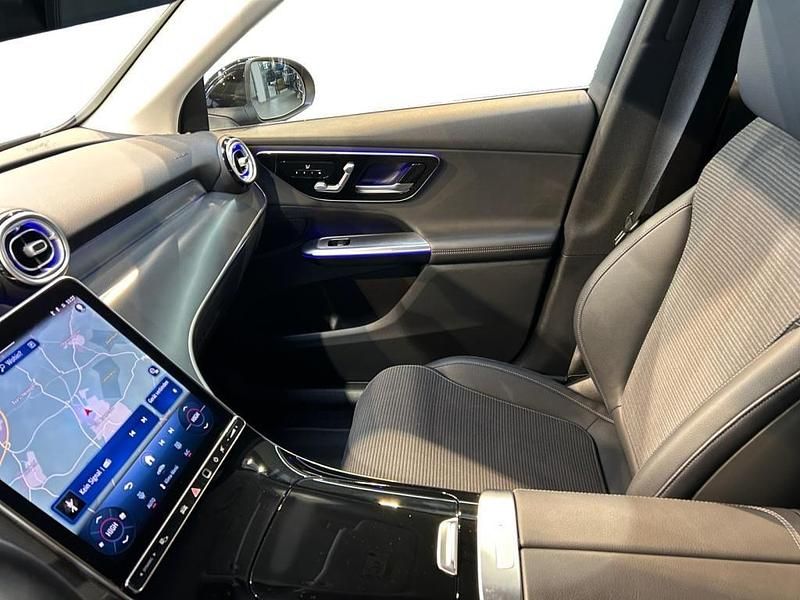 Gebraucht Mercedes GLC200 Avantgarde 204 PS (150 kW) 2025 Schwarz SUV