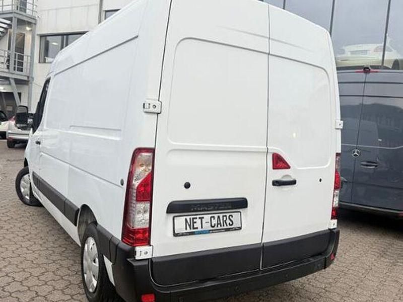 Gebraucht Renault Master 145 PS (106 kW) 2018 Weiß Van