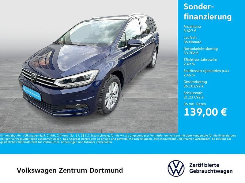 Gebraucht VW Touran Highline 150 PS (110 kW) 2025 Atlantik blue metallic Van / Kleinbus