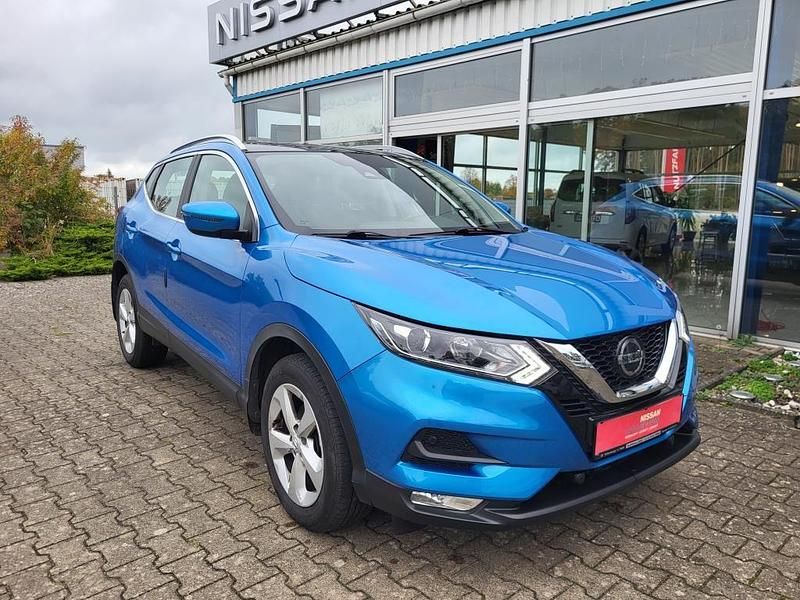 Blau Gebraucht 2019 Nissan Qashqai Acenta SUV | 16.750 € (Fairer Preis) - Bild 1/4