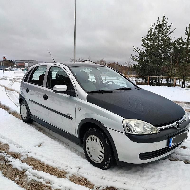 Gebraucht Opel Corsa 75 PS (55 kW) 2003 Silber Kleinwagen