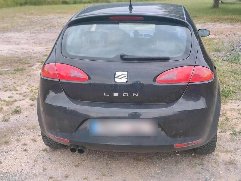 Gebraucht Seat Leon 125 PS (91 kW) 2008 Schwarz Kleinwagen