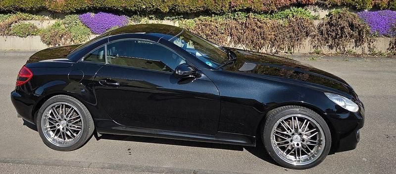 Gebraucht Mercedes SLK200 184 PS (135 kW) 2008 Schwarz Cabrio