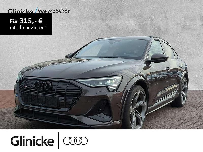 Braun Gebraucht 2022 Audi e-tron Ambiente SUV | 76.660 € - Bild 1/3