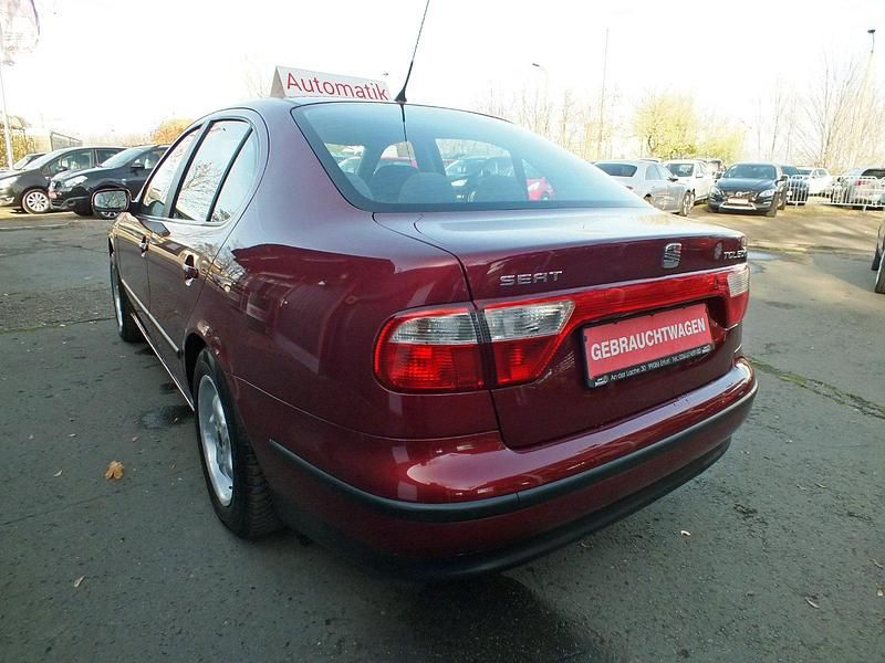 Gebraucht Seat Toledo 125 PS (91 kW) 2000 Rot Limousine