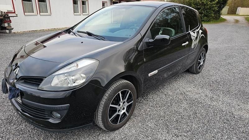 Gebraucht Renault Clio II Rip Curl 75 PS (55 kW) 2009 Schwarz Limousine