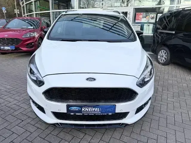 Gebraucht Ford S-MAX ST-Line 190 PS (139 kW) 2019 Weiss Van / Kleinbus