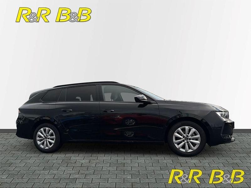 Gebraucht Opel Astra Edition 110 PS (80 kW) 2025 Schwarz Kombi