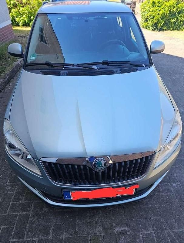 Gebraucht Skoda Fabia Cool Edition 70 PS (51 kW) 2010 Grün Limousine