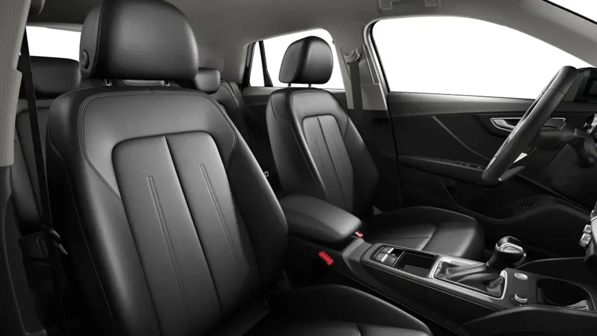 Gebraucht Audi Q2 Advanced Plus 150 PS (110 kW) 2025 Mythosschwarz metallic SUV