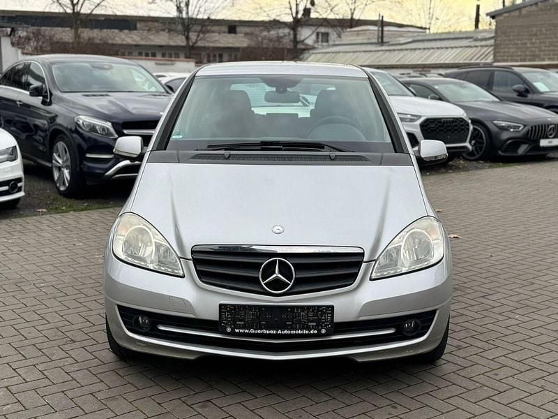 Gebraucht Mercedes A160 95 PS (69 kW) 2009 Polarsilber  metalliclack Kleinwagen