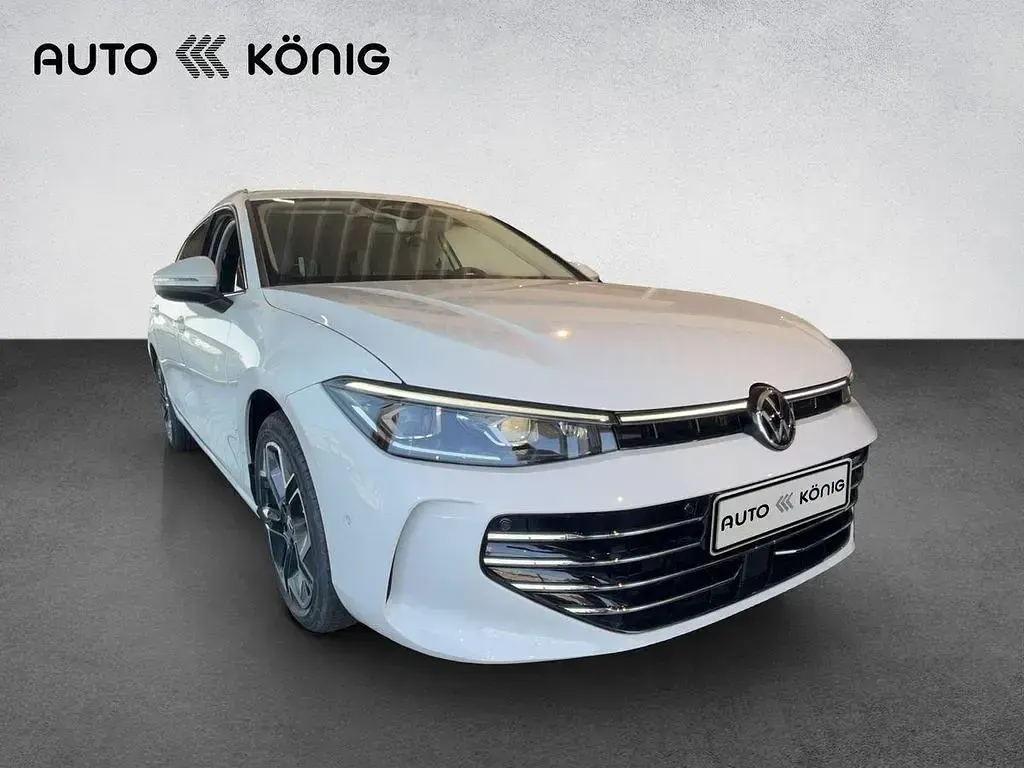 Gebraucht VW Passat Business 150 PS (110 kW) 2024 Weiß Kombi