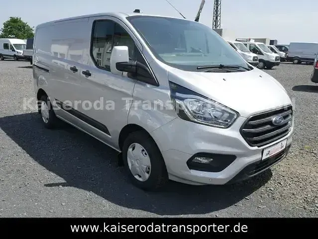 Second-hand Ford Transit Custom 96 CP (70 kW) 2020 Argintiu