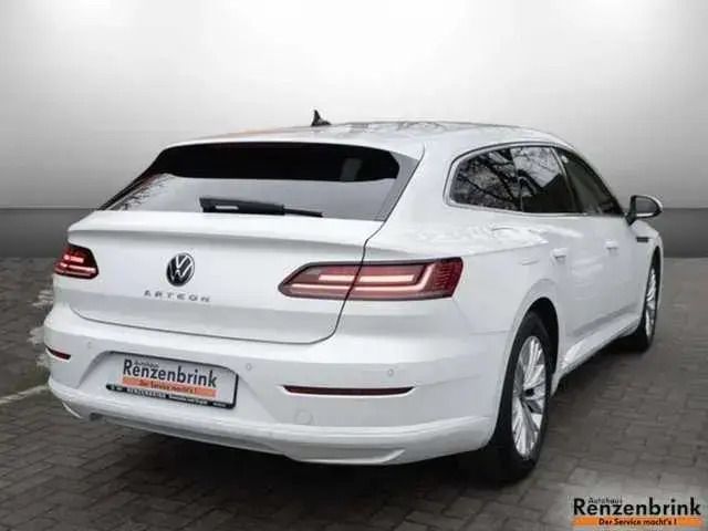 Gebraucht VW Arteon 150 PS (110 kW) 2022 Weiß Limousine
