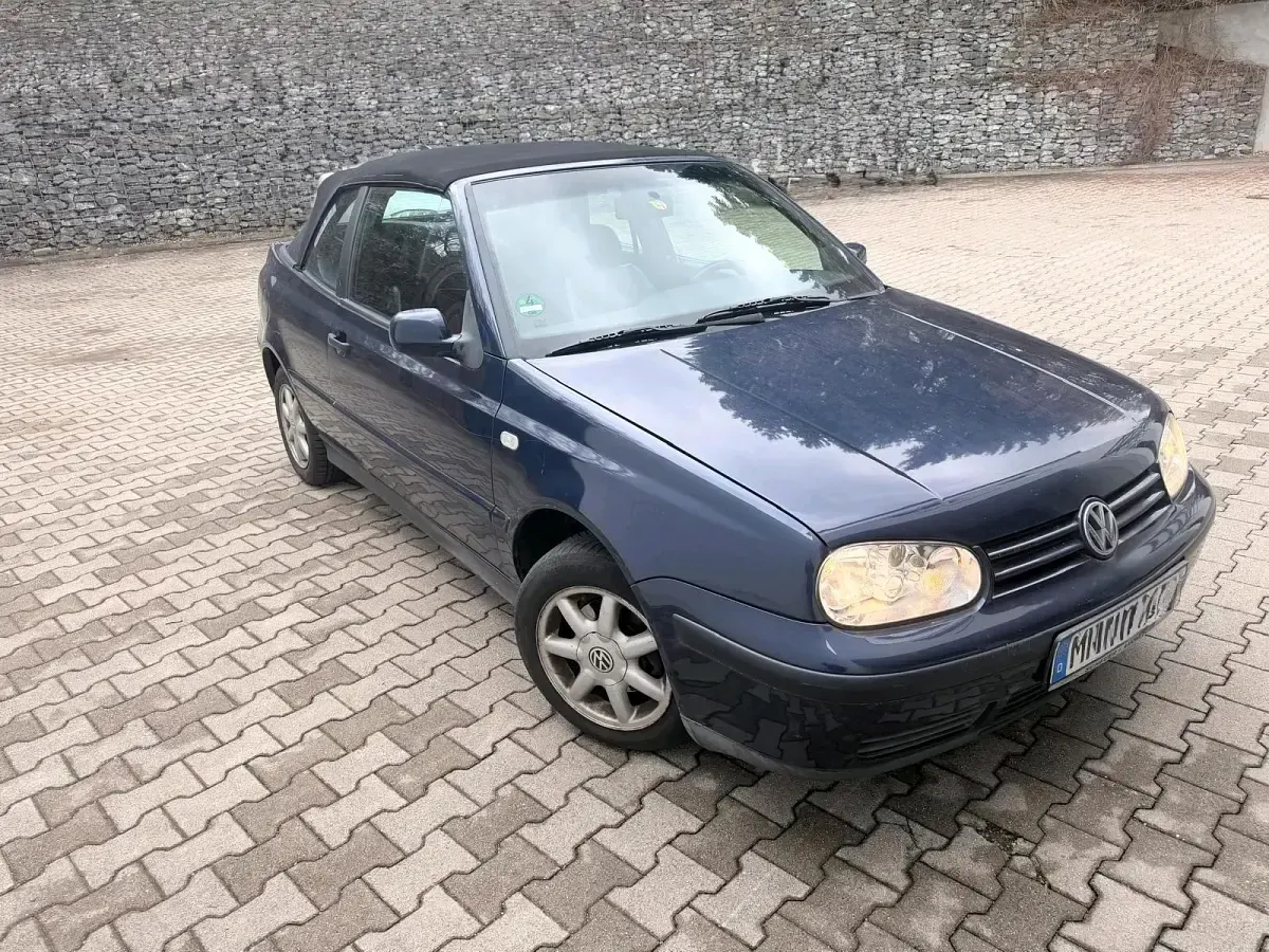 Brugt VW Golf 101 HK (74 kW) 1999 Blå Cabriolet