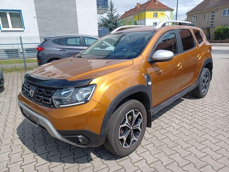 Braun Gebraucht 2018 Dacia Duster Prestige SUV | 11.798 € (Fairer Preis) - Bild 1/4