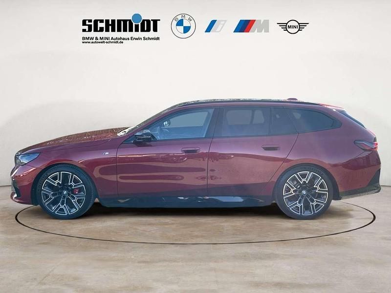Gebraucht BMW i5 442 kW (601 PS) 2025 Fire red metallic Kombi
