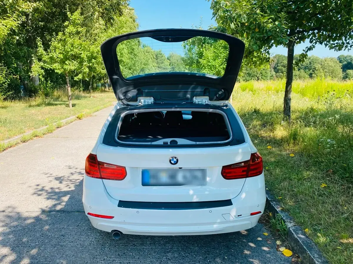 Gebraucht BMW 318 143 PS (105 kW) 2013 Weiß Kombi