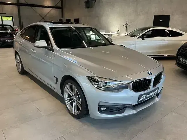 Gebraucht BMW 318 Gran Turismo Advantage 150 PS (110 kW) 2018 Andere Coupé
