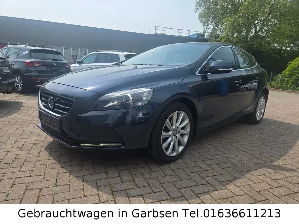 Gebraucht Volvo V40 Summum 150 PS (110 kW) 2012 Blau Kleinwagen