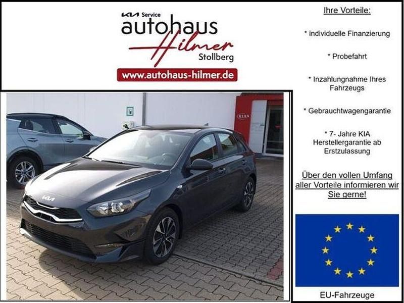 Weiß Neu 2025 Kia Ceed Limousine | 20.990 € (Guter Preis) - Bild 1/4