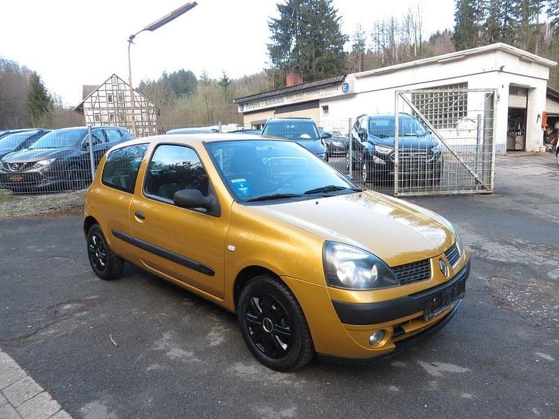 Gebraucht Renault Clio II Expression 75 PS (55 kW) 2003 Beige Limousine