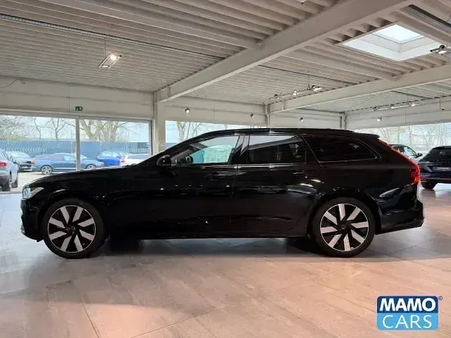 Gebraucht Volvo V90 Plus 455 PS (334 kW) 2024 Schwarz Kombi