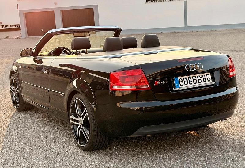 Gebraucht Audi A4 Cabriolet S-Line 163 PS (119 kW) 2004 Schwarz Cabrio