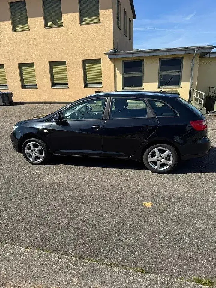 Gebraucht Seat Ibiza ST Style 90 PS (66 kW) 2011 Blau Kombi