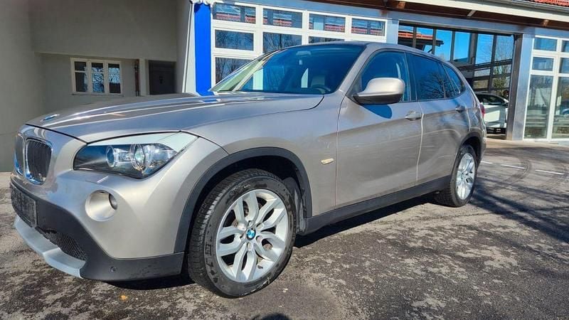 Gebraucht BMW X1 177 PS (130 kW) 2011 Silber SUV