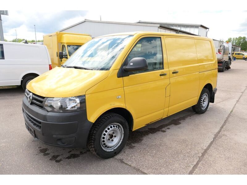 Gebraucht VW T5 84 PS (61 kW) 2014 Ginstergelb r1032 Van