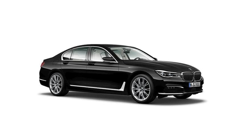Gebraucht BMW 750 Efficient Dynamics 400 PS (294 kW) 2025 Limousine