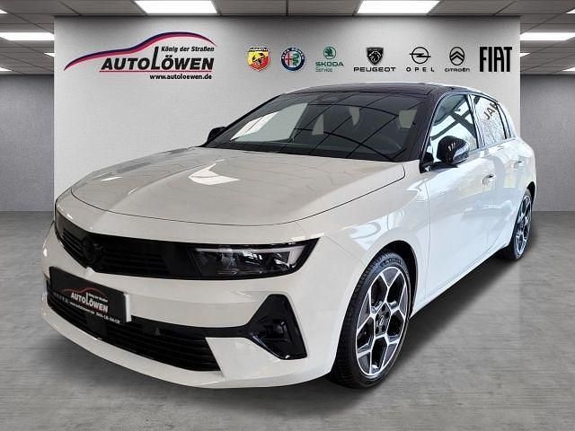Arktis weiß (weiß) Gebraucht 2024 Opel Astra GS Line Limousine | 26.250 € (Etwas zu teuer) - Bild 1/4
