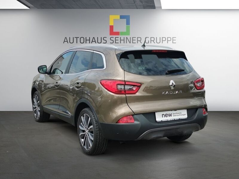 Gebraucht Renault Kadjar Bose Edition 131 PS (96 kW) 2016 Chocolatbraun metallic (braun) (braun) SUV