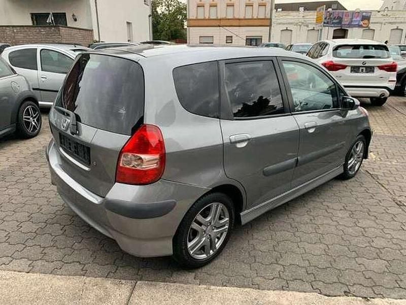 Gebraucht Honda Jazz Sport 83 PS (61 kW) 2005 Storm silver m. (metallic) Kleinwagen