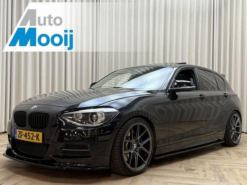 Schwarz Gebraucht 2013 BMW M135 M Performance Kleinwagen | 17.450 € (Fairer Preis) - Bild 1/4