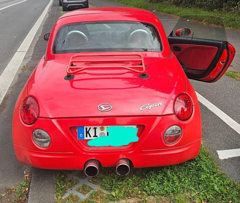 Rot Gebraucht 2005 Daihatsu Copen Cabrio | 5.299 € (Etwas zu teuer) - Bild 1/4