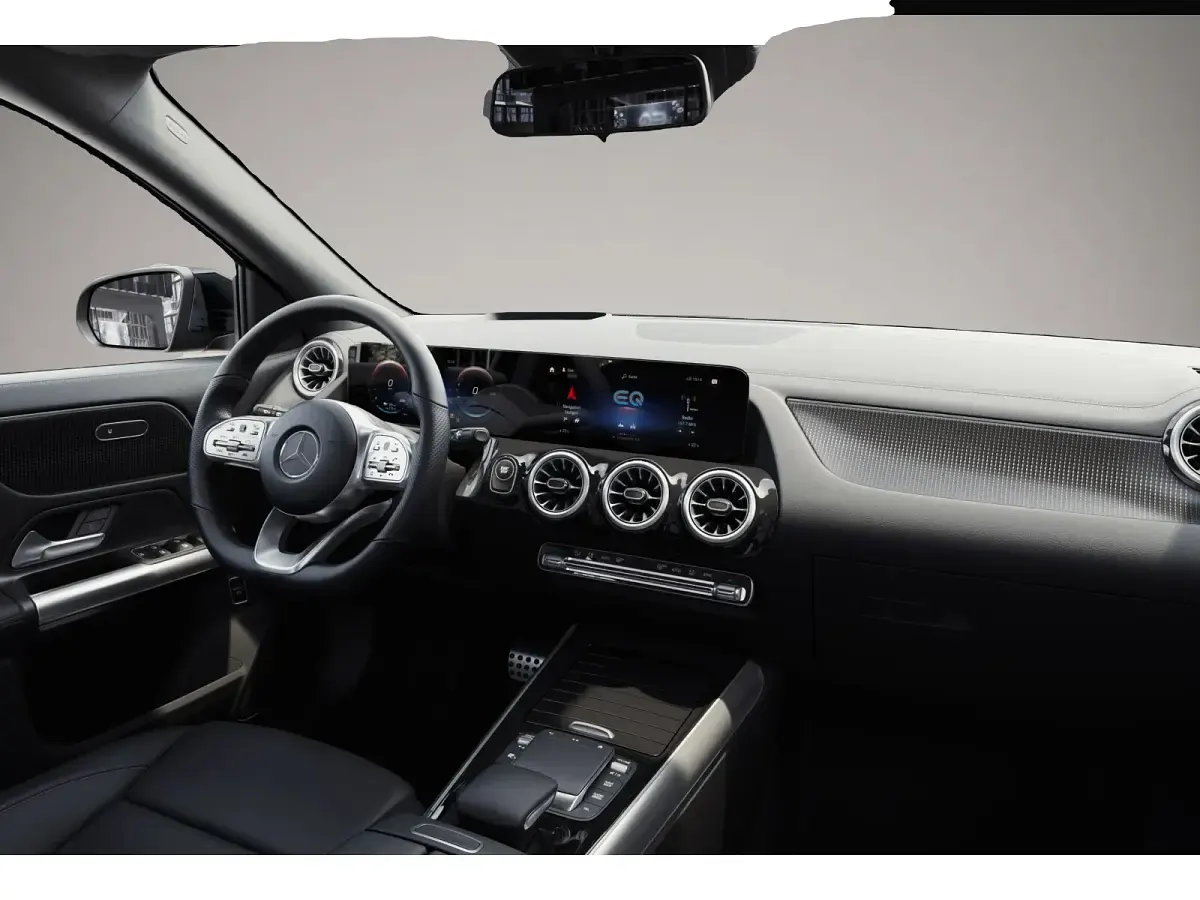Gebraucht Mercedes EQA250 139 kW (190 PS) 2023 Schwarz SUV