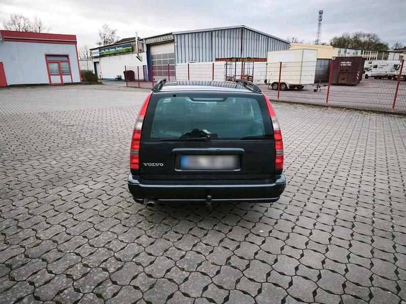 Gebraucht Volvo V70 144 PS (105 kW) 1999 Schwarz Kombi