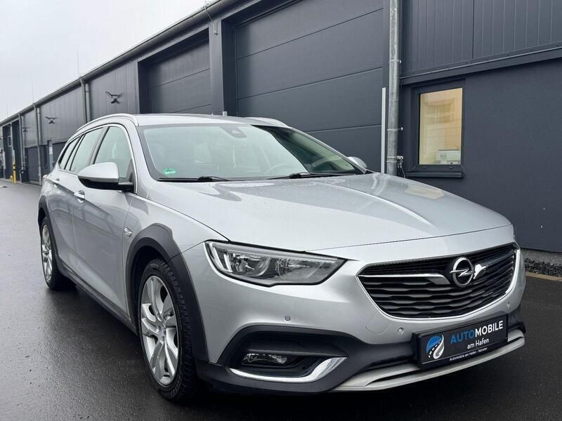 Silber Gebraucht 2018 Opel Insignia Kombi | 10.990 € (Fairer Preis) - Bild 1/4