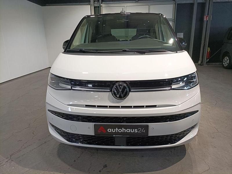Gebraucht VW Multivan Edition 136 PS (100 kW) 2024 Weiß Van