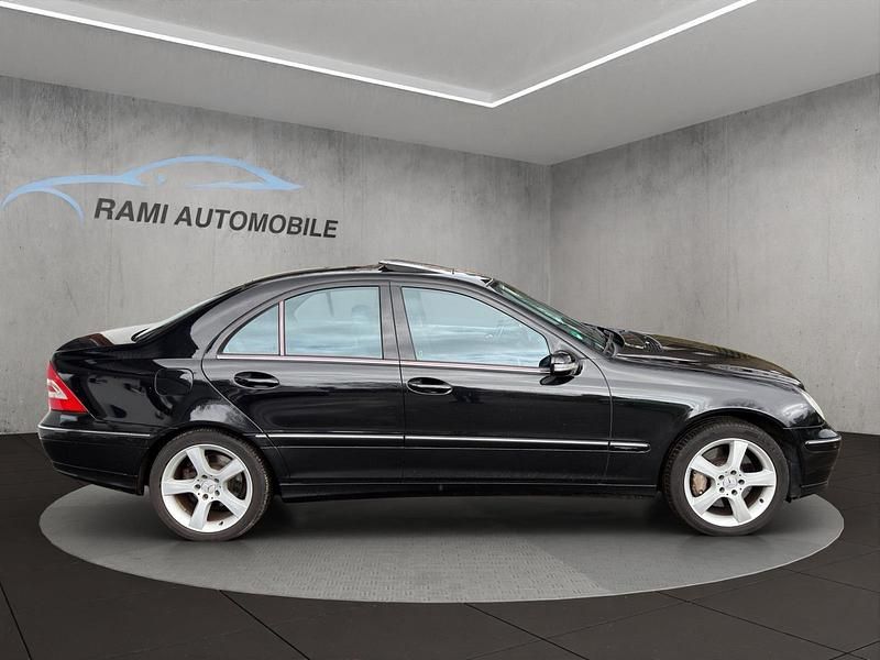 Gebraucht Mercedes C350 272 PS (200 kW) 2006 Schwarz Limousine