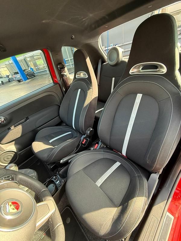 Usata Abarth 500 130 CV (95 kW) 2015 Rosso Utilitaria