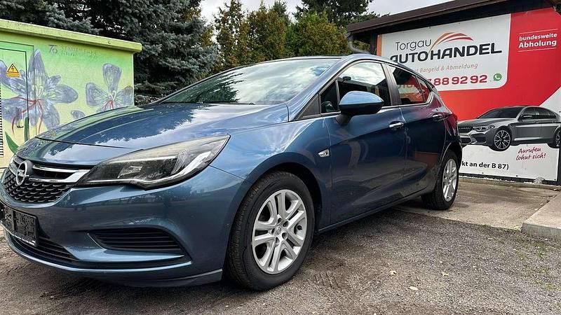 Deep sky Gebraucht 2016 Opel Astra Edition Kleinwagen | 6.499 € (Fairer Preis) - Bild 1/4