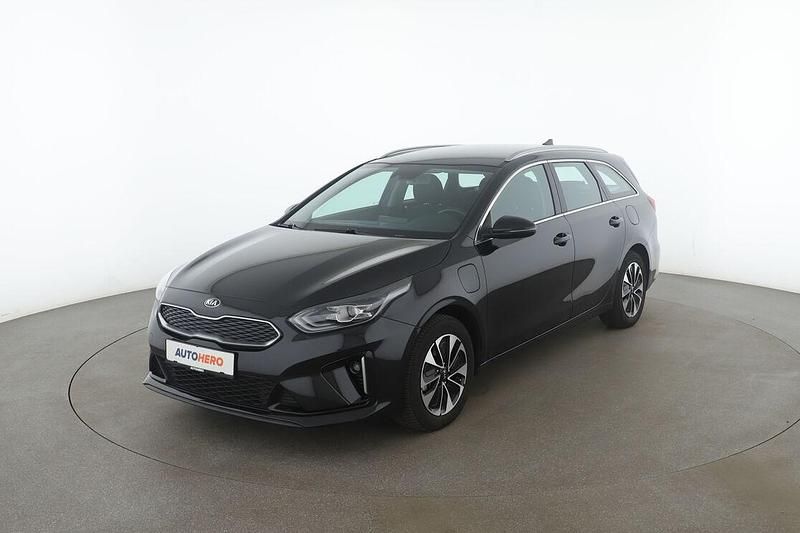 Schwarz Gebraucht 2021 Kia Ceed Vision Kombi | 18.460 € (Fairer Preis) - Bild 1/3