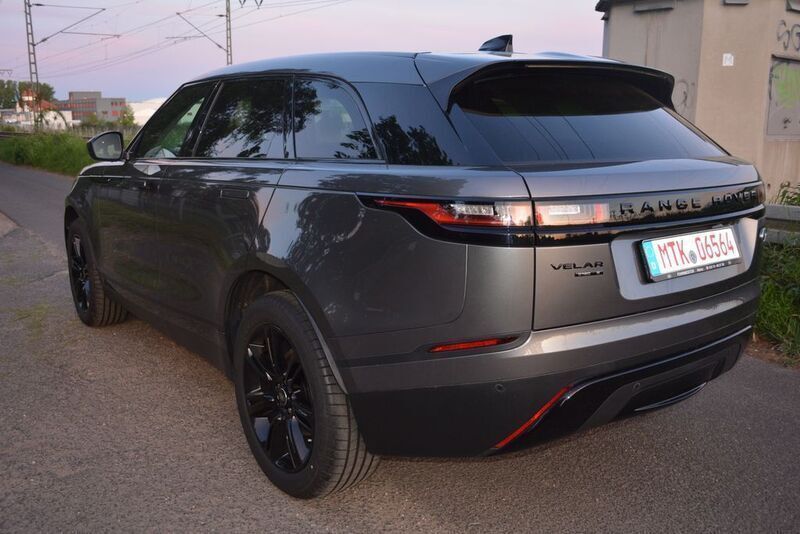 Gebraucht Land Rover Range Rover Velar S 179 PS (131 kW) 2018 Corris grey SUV