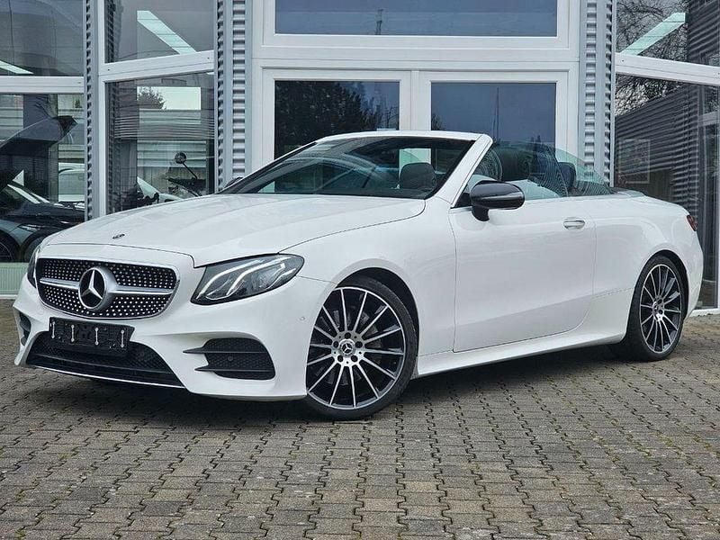 Gebraucht Mercedes E220 AMG 194 PS (142 kW) 2019 Weiß Cabrio